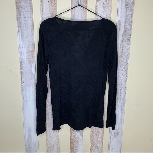 Three Dots Black Embossed V-Neck Long Sleeve shirt Womens M - Picture 4 of 8